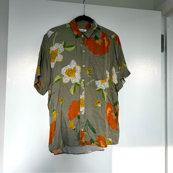 adam mar silk short sleeve button up - Picture 1 of 5